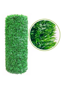 Horganyzott műfüves drótfonat tekercs, 150 cm magassággal, 42x42 mm osztással. 1,6 mm vastagságú huzalból készült, 10 méteres kiszerelésben. Időjárásálló és tartós drótkerítés műfüves borításhoz, ideális kertek és sportpályák körbekerítésére.