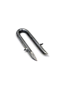 Fekete U-szög 3,9×40 mm, 5 kg kiszerelésben